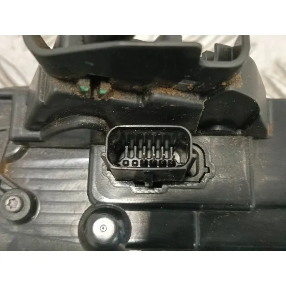 Cerradura Puerta Trasera Izquierda para Ford Fiesta (Ce1)