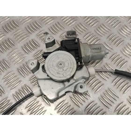 Elevalunas Delantero Derecho para Nissan Juke (F15)