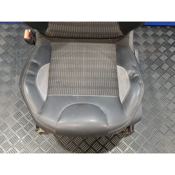 Asiento Delantero Izquierdo para Peugeot 2008 (--.2013->)