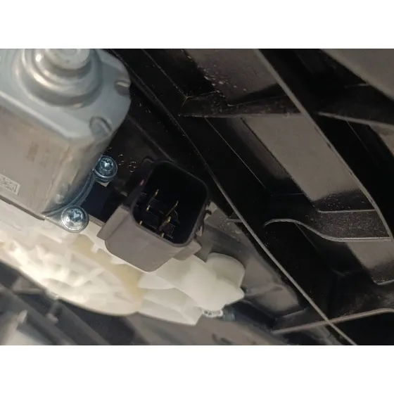 Elevalunas Delantero Izquierdo para Ford Fiesta (Ce1)