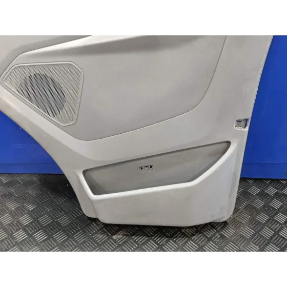 Guarnecido Puerta Delantera Derecha para Ford Transit Kastenwagen (Ttg)