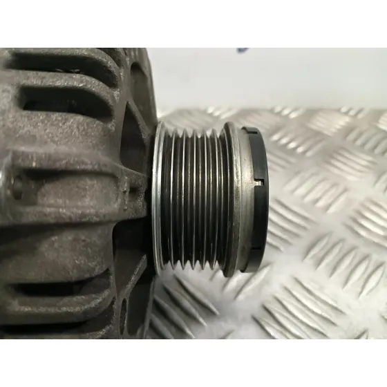 Alternador para Opel Corsa C