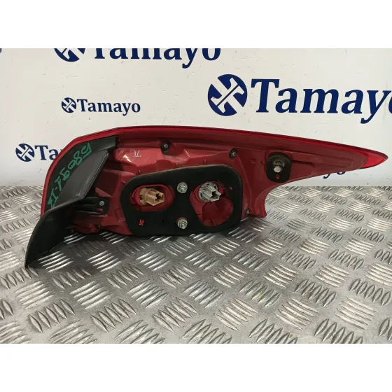 Piloto Trasero Izquierdo para Mitsubishi Lancer Berlina (Cy0)