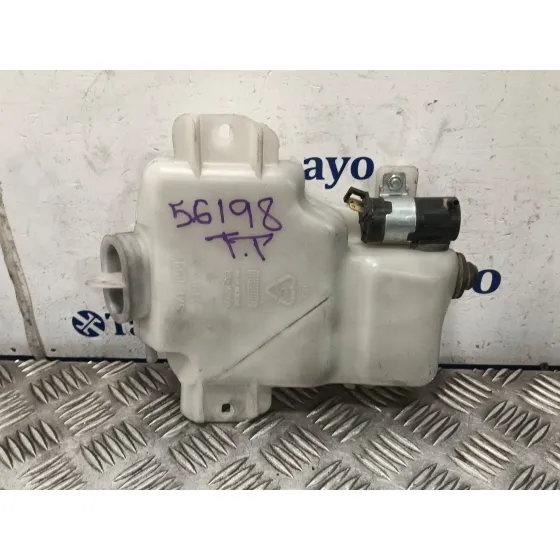 Deposito Limpia para Mitsubishi Montero (V60/V70)