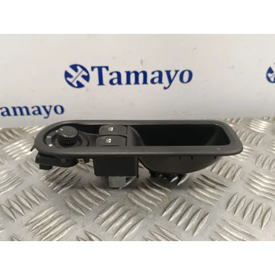 Mando Elevalunas Delantero Izquierdo para Renault Clio Iii
