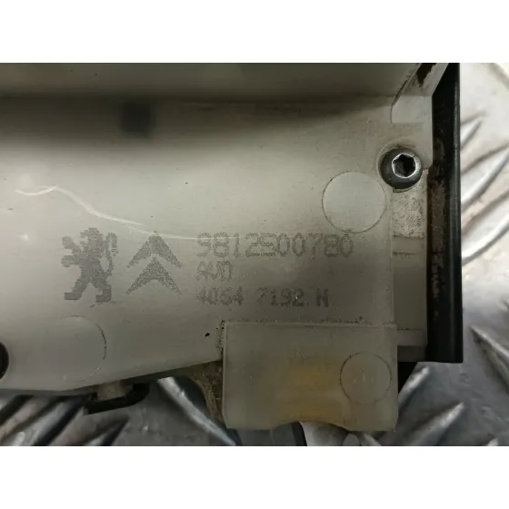 Cerradura Puerta Delantera Derecha para Peugeot 208