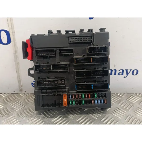 Caja Reles / Fusibles para Saab 9-3 Sport Hatch