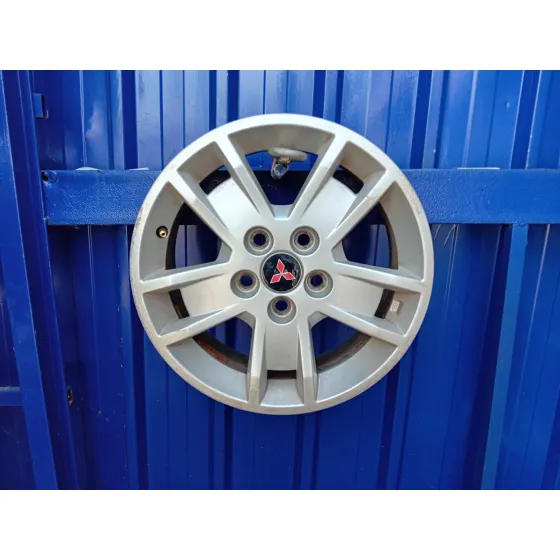 Llanta para Mitsubishi Lancer Berlina (Cy0)