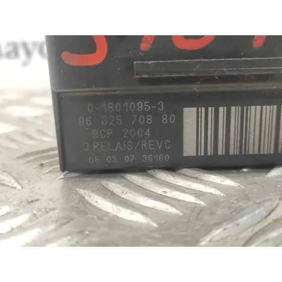 Caja Precalentamiento para Peugeot 407