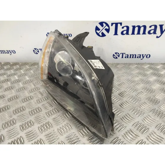 Faro Derecho para Ford Focus Berlina (Cap)