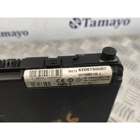 Caja Reles / Fusibles para Renault Megane Ii Berlina 5P