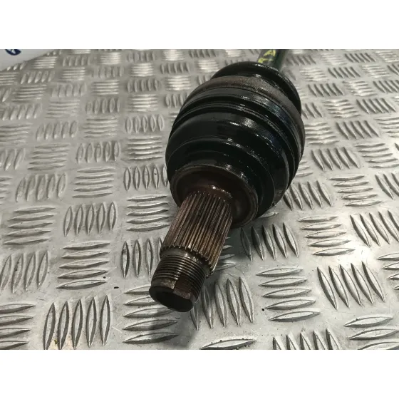 Transmision Trasera Derecha para Bmw X5 (E53)