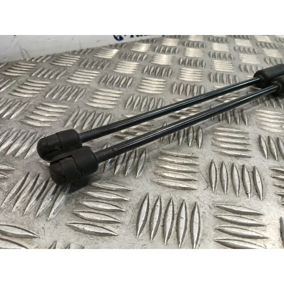Amortiguadores Maletero / Porton para Audi A1 Sportback (8Xf)