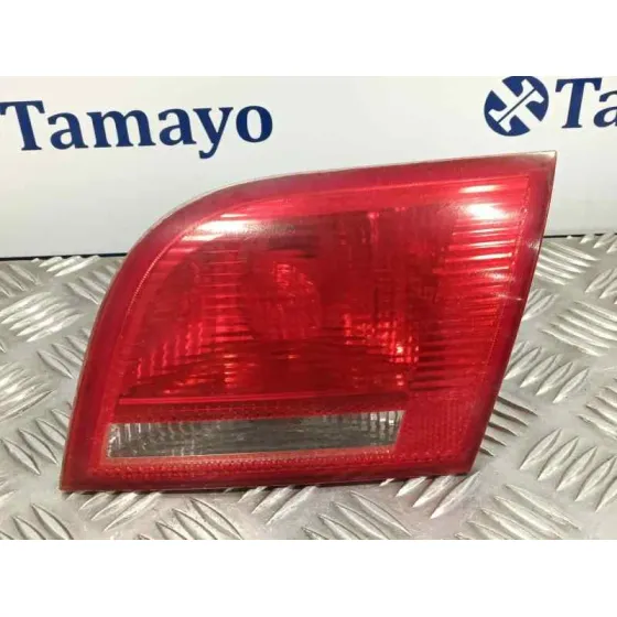 Piloto Trasero Derecho Interior para Audi A3 Sportback (8P)
