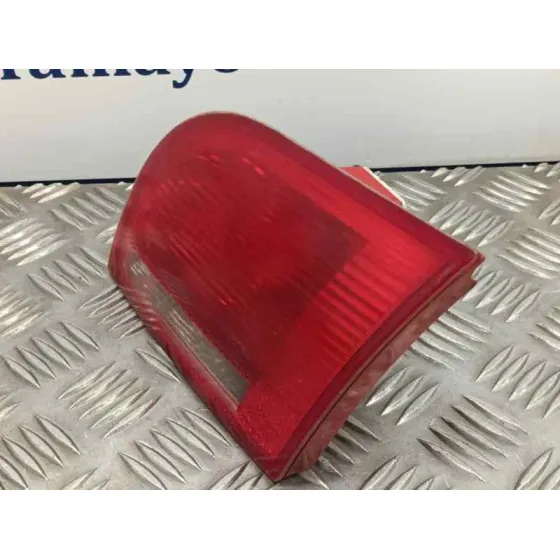 Piloto Trasero Derecho Interior para Audi A3 Sportback (8P)