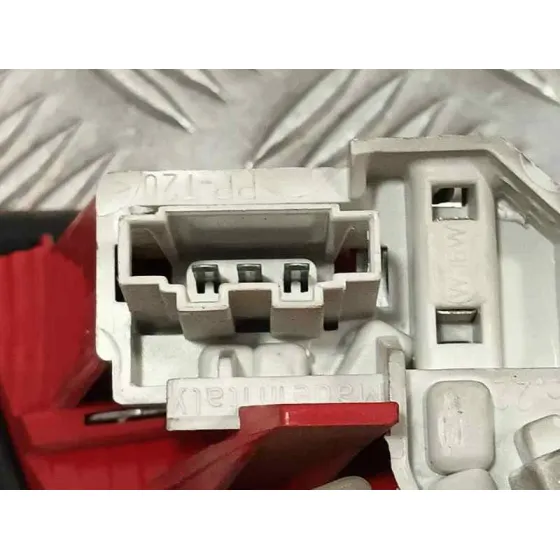Piloto Trasero Derecho Interior para Audi A3 Sportback (8P)