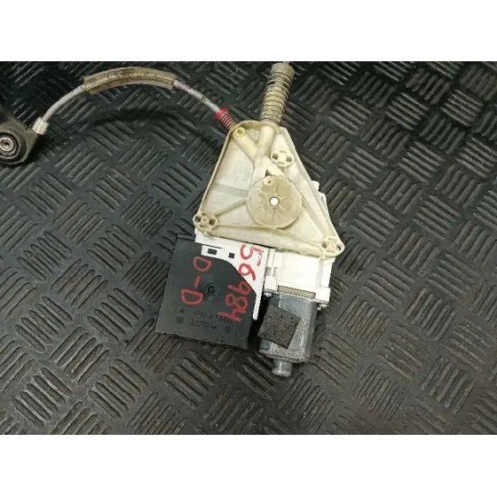 Elevalunas Delantero Derecho para Audi A3 (8P)