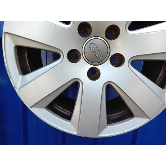 Llanta para Audi A6 Berlina (4F2)