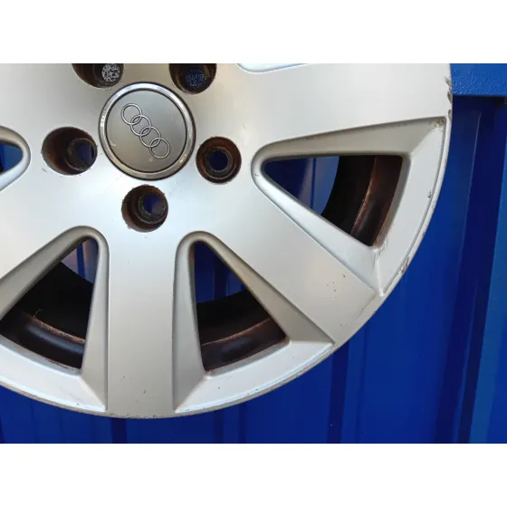 Llanta para Audi A6 Berlina (4F2)
