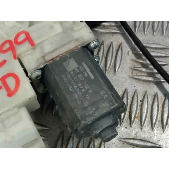 Elevalunas Delantero Derecho para Peugeot 308 Sw