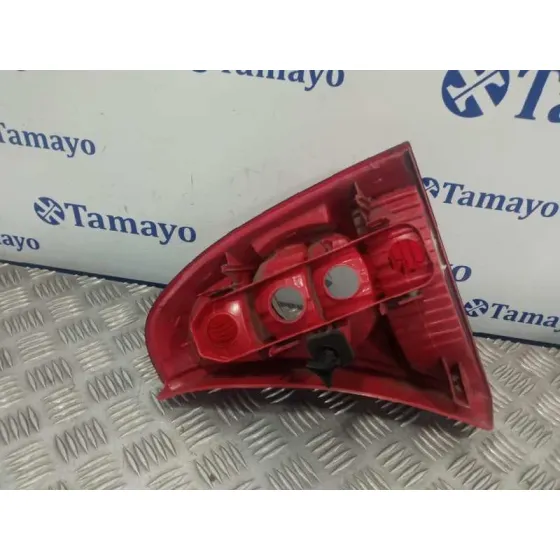 Piloto Trasero Izquierdo para Renault Clio Ii Fase Ii (B/Cb0)