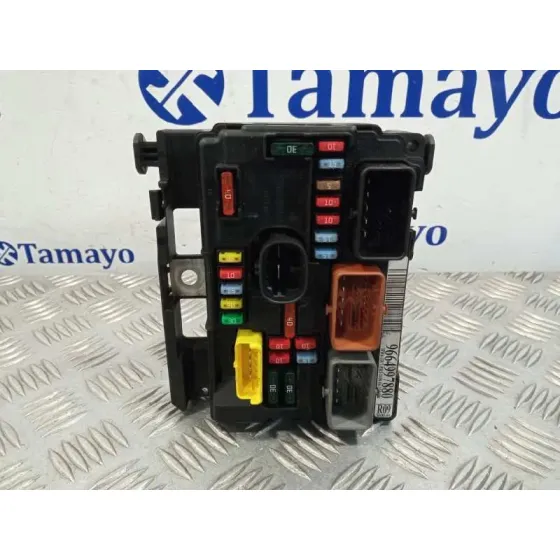 Caja Reles / Fusibles para Peugeot 207