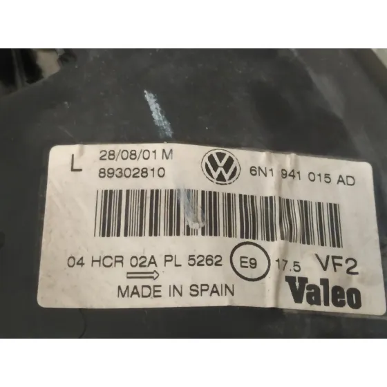 Faro Izquierdo para Volkswagen Polo Berlina (6N2)