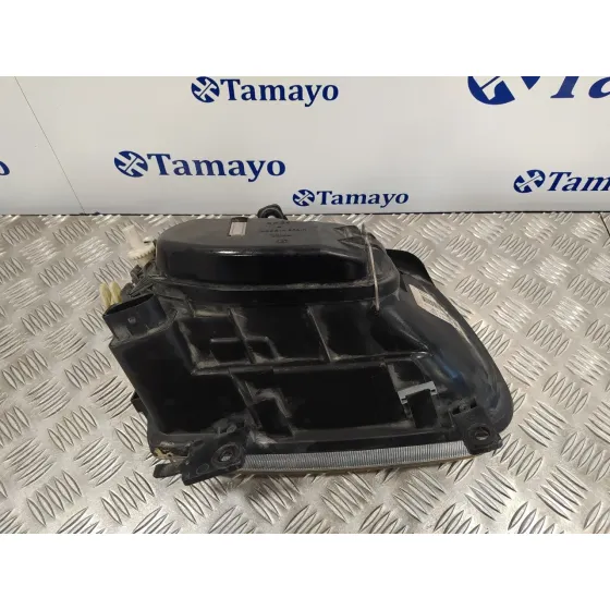 Faro Izquierdo para Volkswagen Polo Berlina (6N2)