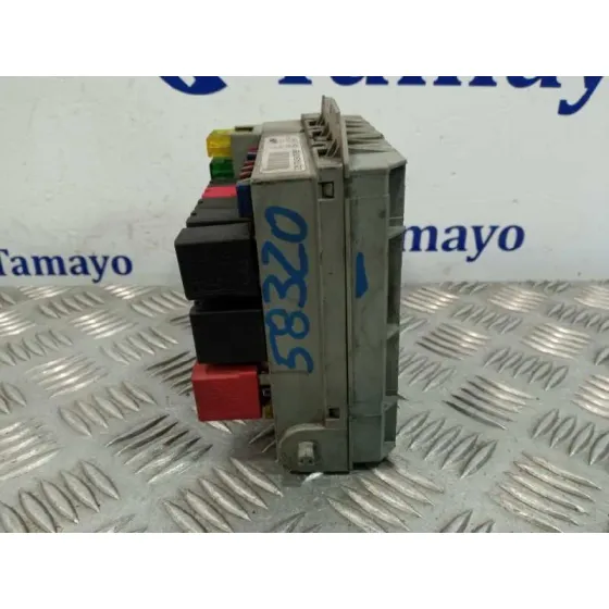 Caja Reles / Fusibles para Fiat Stilo (192)