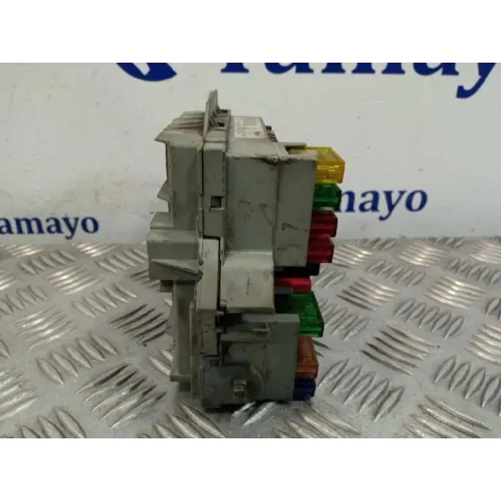 Caja Reles / Fusibles para Fiat Stilo (192)