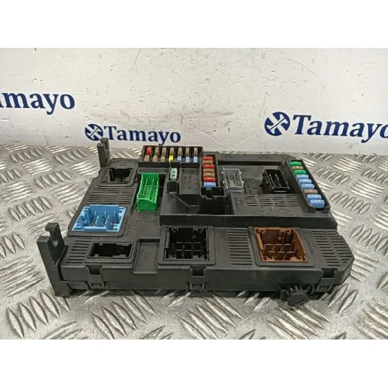 Caja Reles / Fusibles para Citroën C4 Cactus