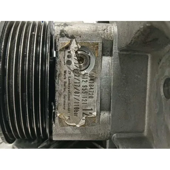 Bomba Direccion para Skoda Fabia (5J2 )