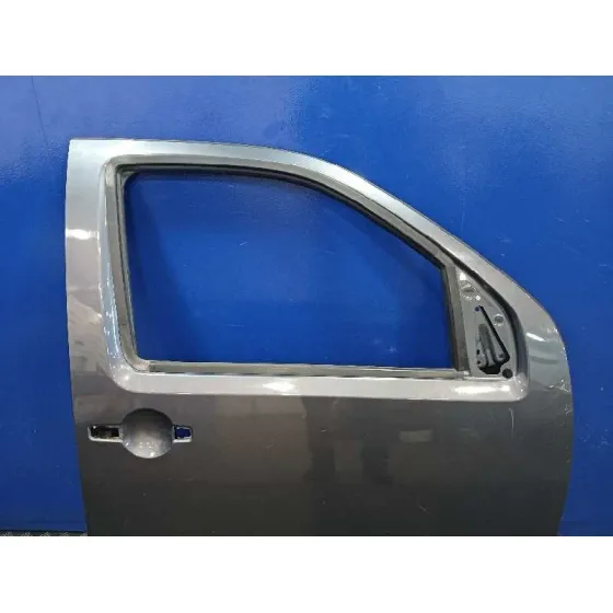 Puerta Delantera Derecha para Nissan Pathfinder (R51)