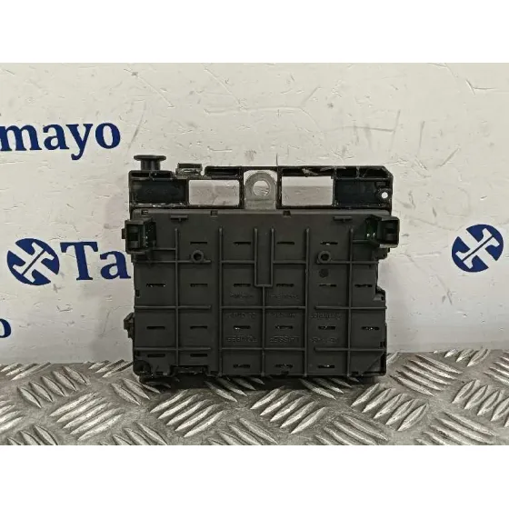 Caja Reles / Fusibles para Peugeot 307 Break / Sw (S1)