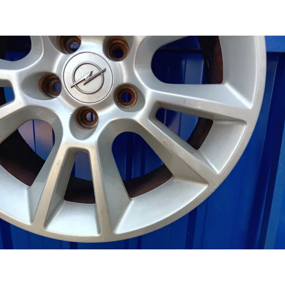 Llanta para Opel Astra H Berlina
