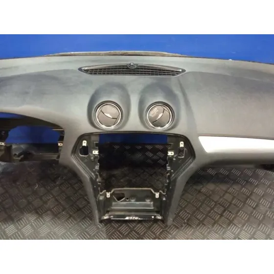 Salpicadero para Ford Mondeo Ber. (Ca2)