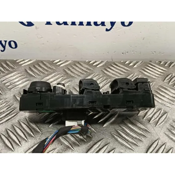 Mando Elevalunas Delantero Izquierdo para Bmw X3 (F25)