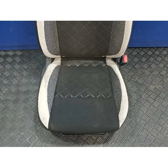 Asiento Delantero Derecho para Nissan Micra V (K14)