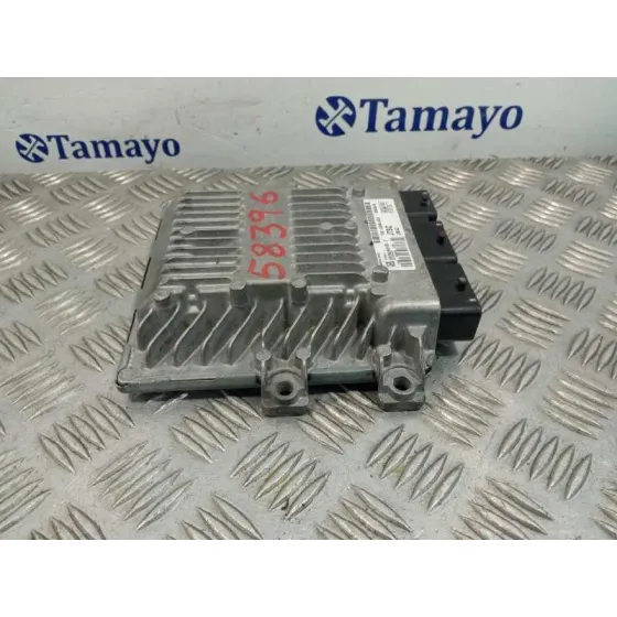 Centralita Motor Uce para Ford Focus Berlina (Cap)