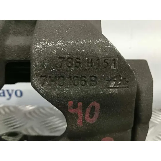 Pinza Freno Delantera Derecha para Volkswagen Touareg (7L6)