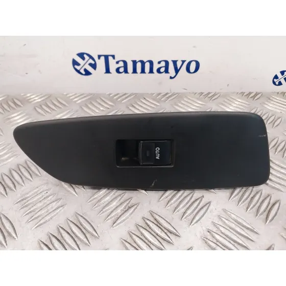 Mando Elevalunas Delantero Derecho para Toyota Auris De150A