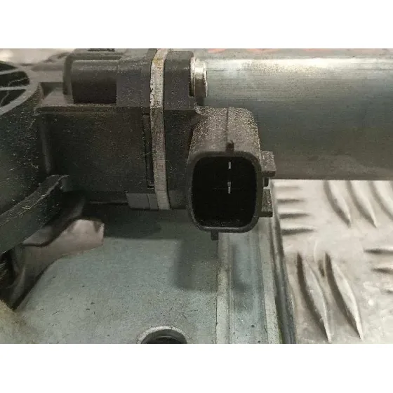 Elevalunas Delantero Derecho para Renault Clio Iv