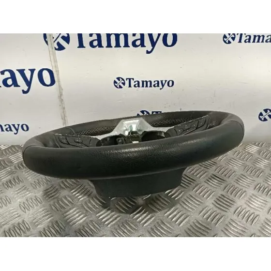 Volante para Nissan Micra V (K14)