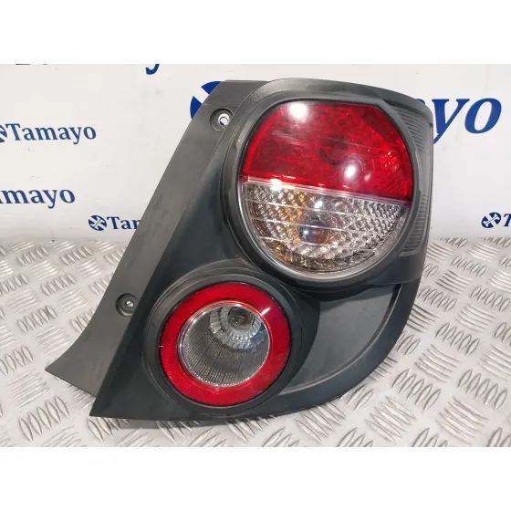 Piloto Trasero Derecho para Chevrolet Aveo Berlina Hatchback