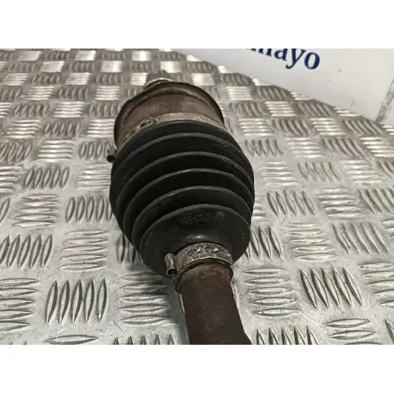 Transmision Delantera Izquierda para Mitsubishi L 200 (Ka0/Kb0)