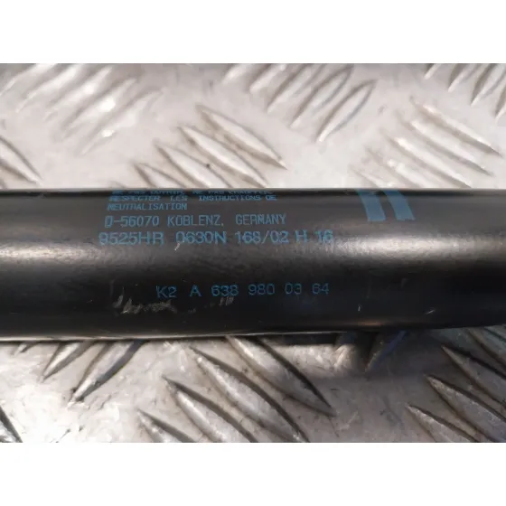 Amortiguadores Maletero / Porton para Mercedes-Benz Vito (W638) Caja Cerrada