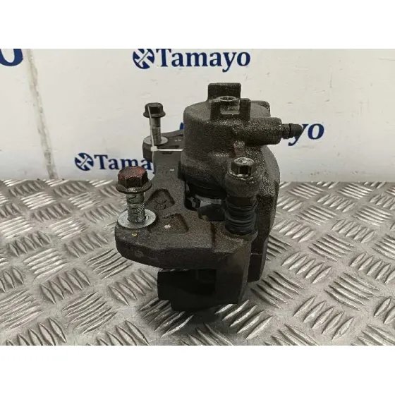 Pinza Freno Delantera Izquierda para Mitsubishi L 200 (Ka0/Kb0)