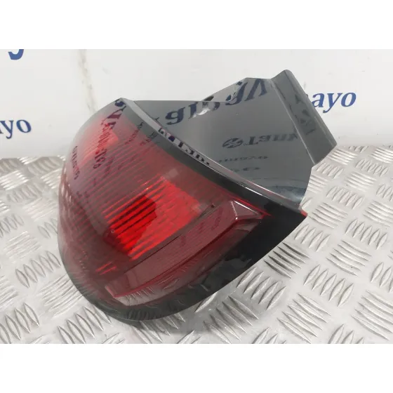 Piloto Trasero Derecho para Mitsubishi Colt Berlina 3 (Z30)