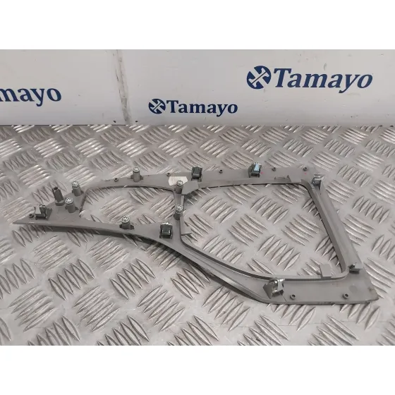 Moldura para Bmw X1 (E84)
