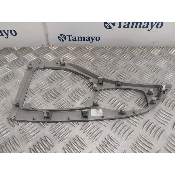 Moldura para Bmw X1 (E84)